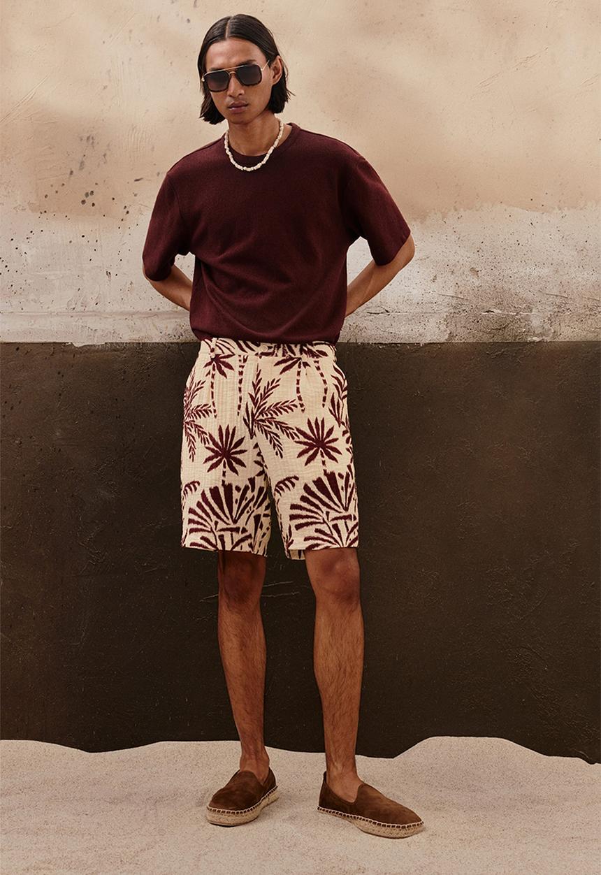 H&M - Relaxed fit patterned shorts - white/palm trees