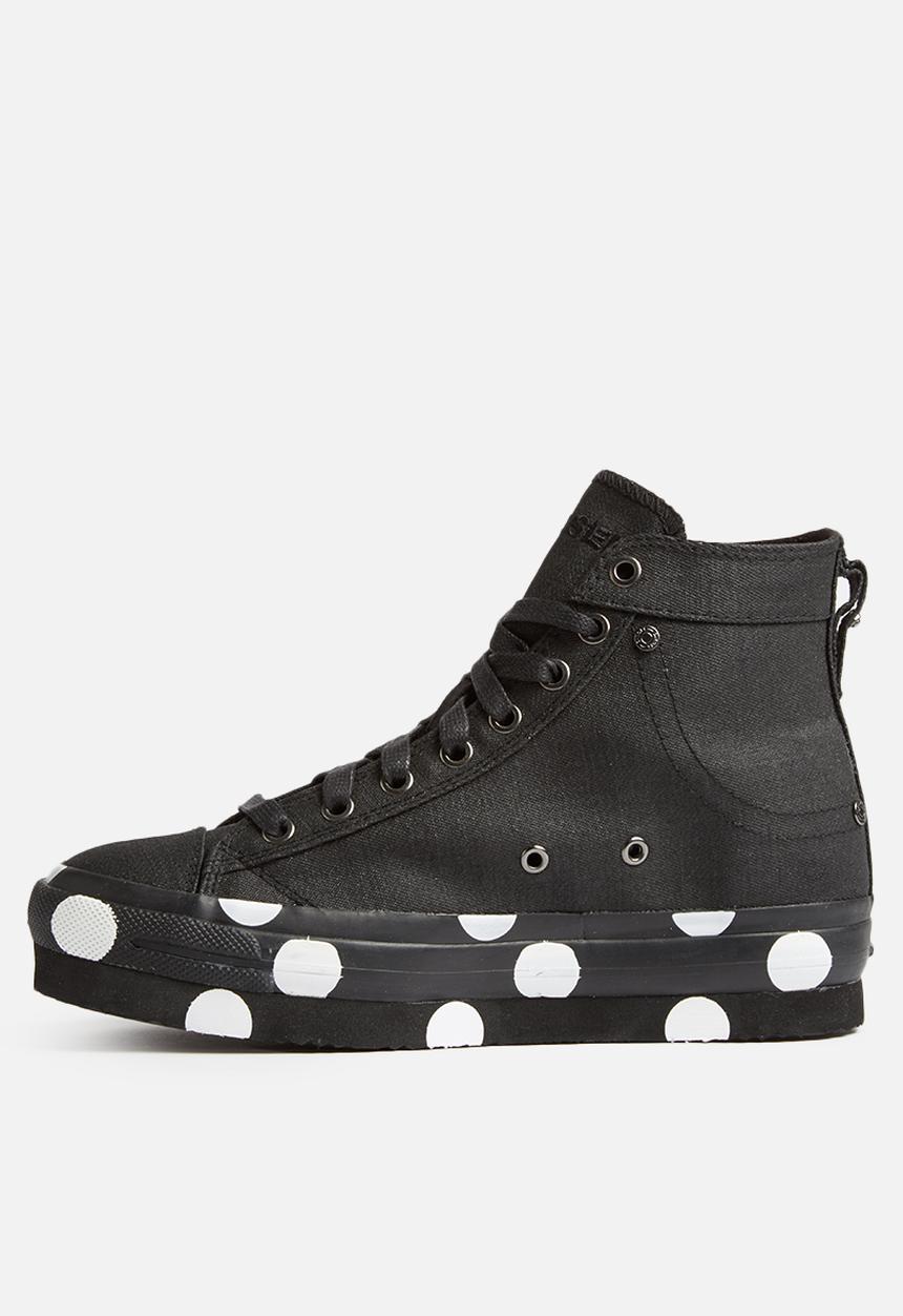 Diesel  - Exposure flatform