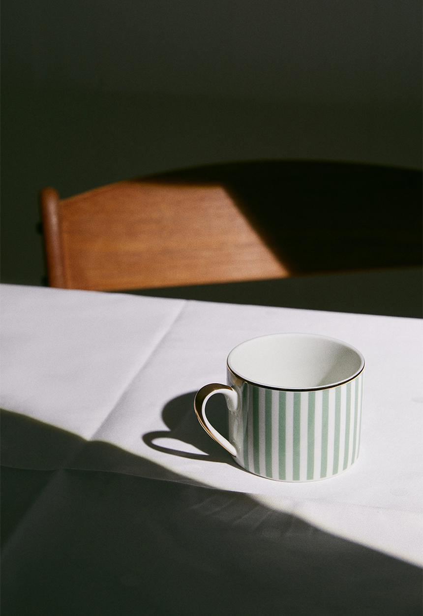H&M - Porcelain cup - light sage green striped