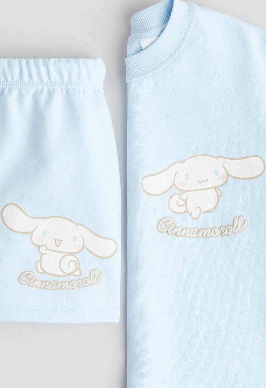 H&M - 2-Piece printed top and shorts set - light blue/cinnamoroll
