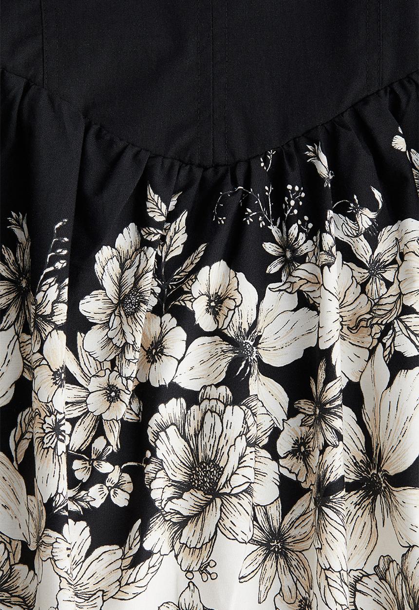 H&M - Flared-skirt dress - black/floral 
