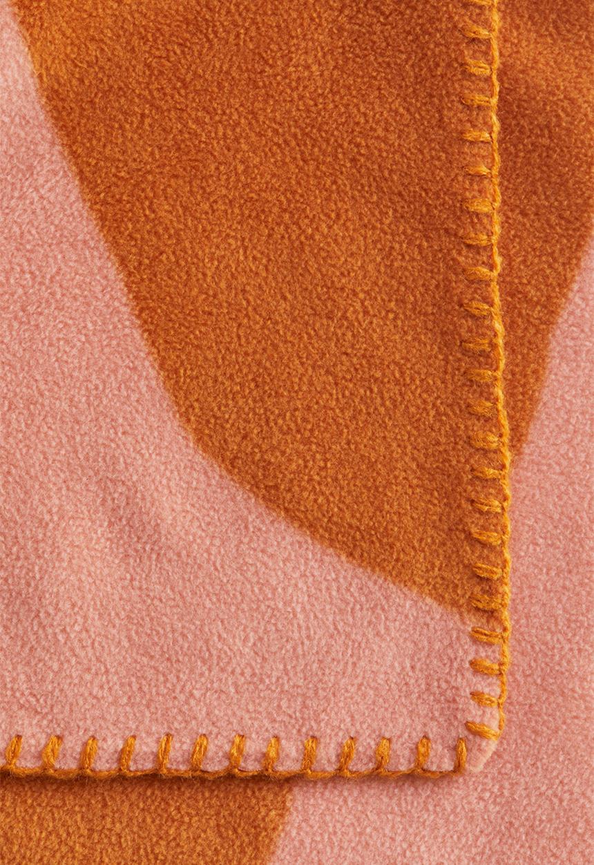 H&M - Patterned fleece blanket - pink/patterned