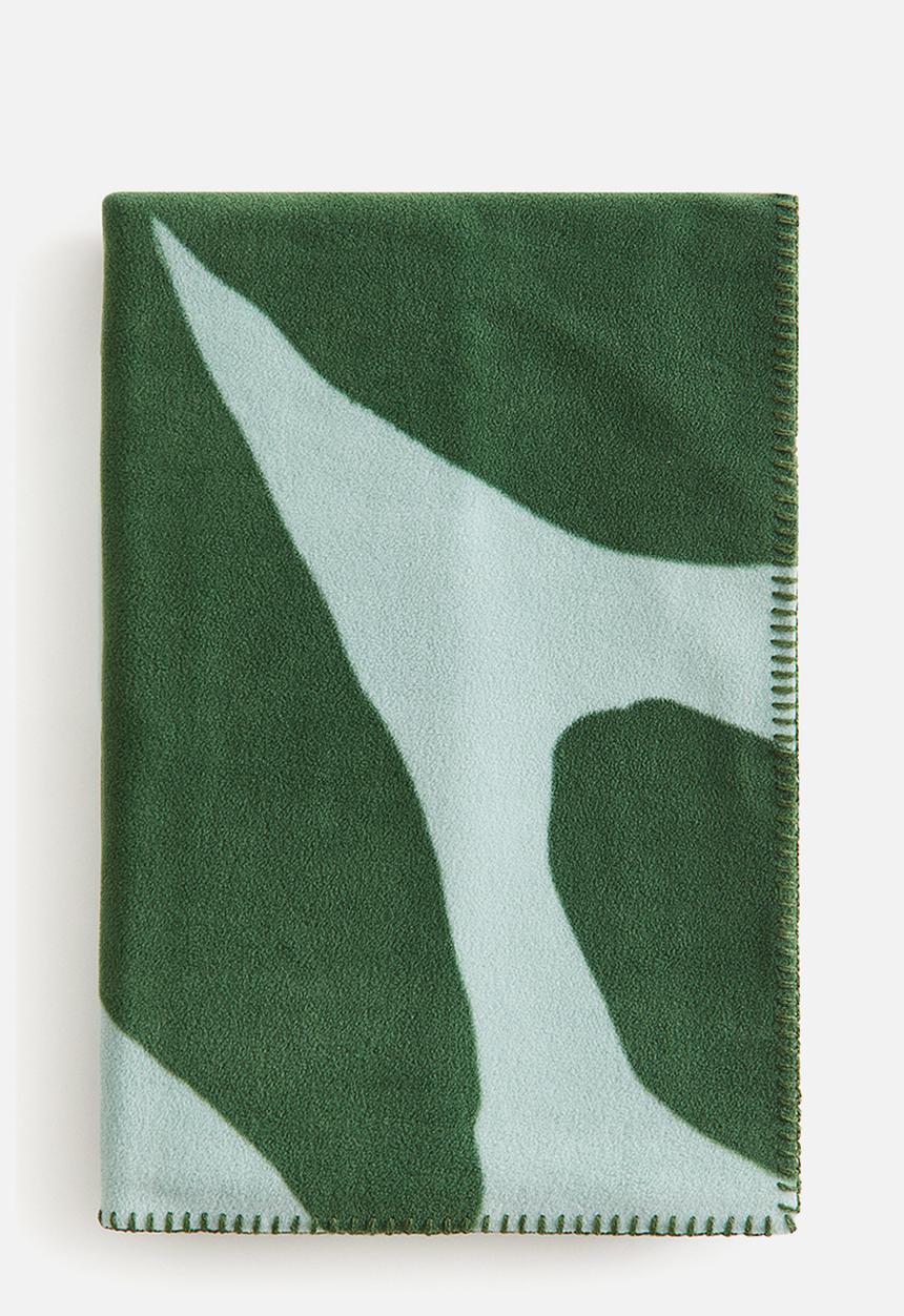 H&M - Patterned fleece blanket - turquoise/patterned