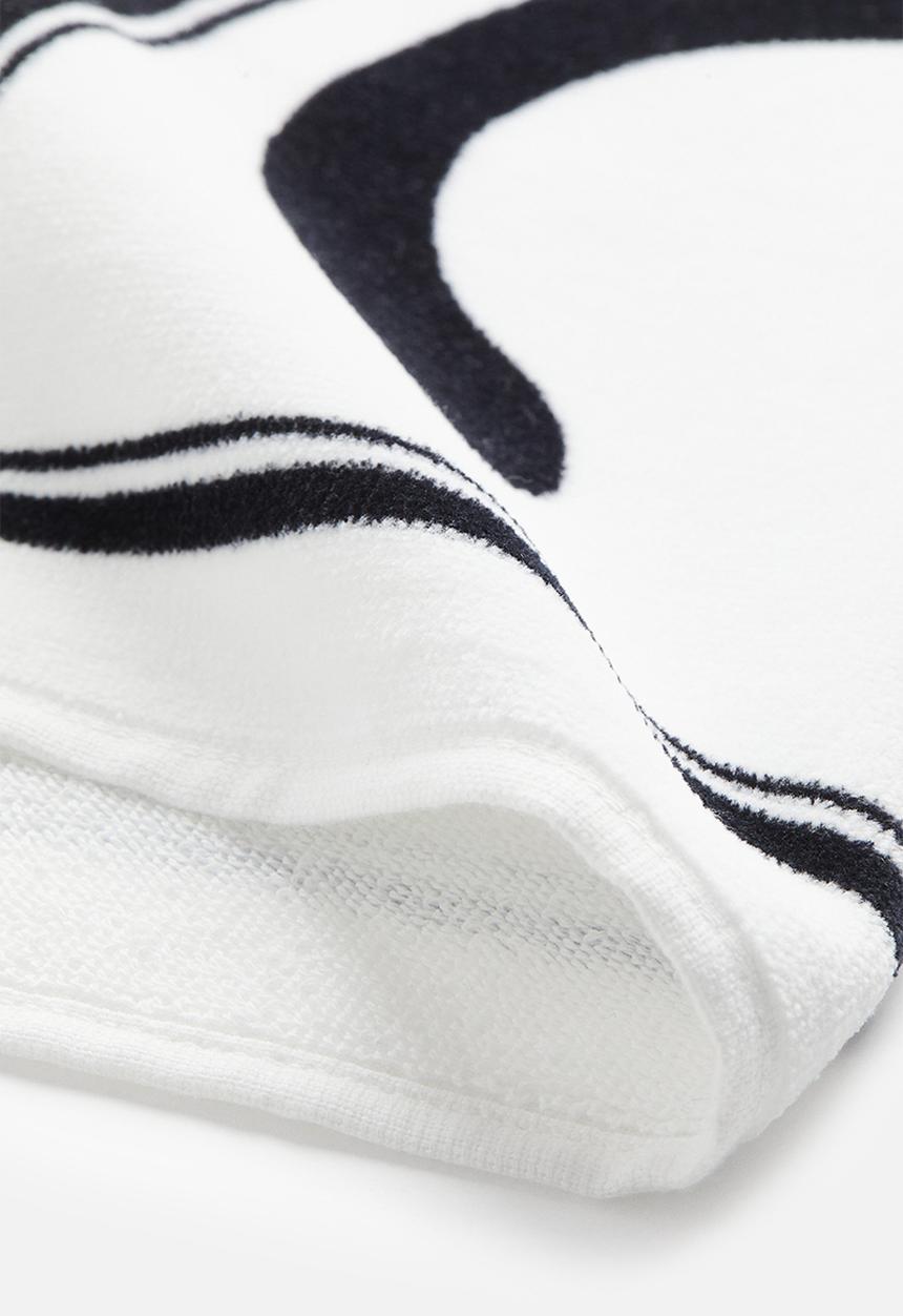 H&M - Motif-detail terry guest towel - white/do not disturb 