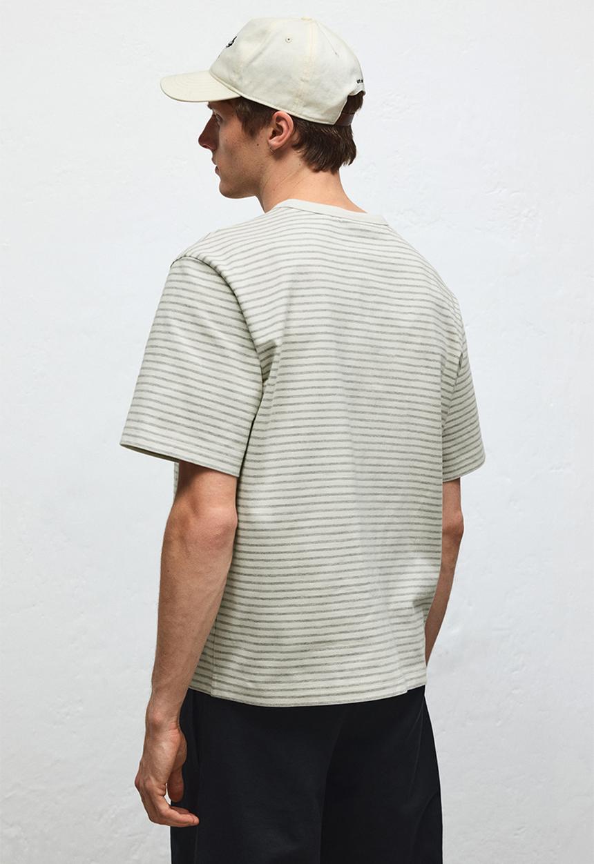 H&M - Regular fit T-shirt - cream