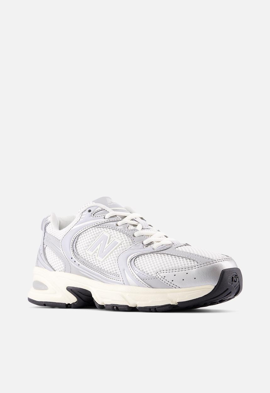New Balance  - U530 v1