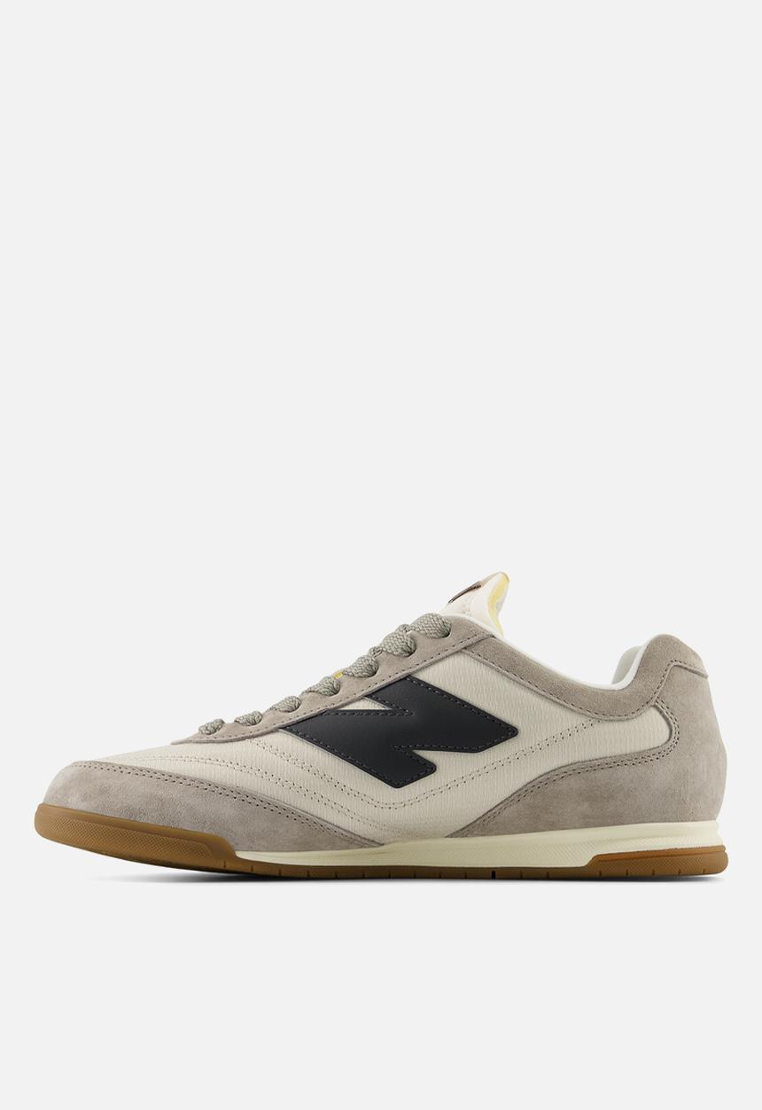 New Balance  - URC42PMB