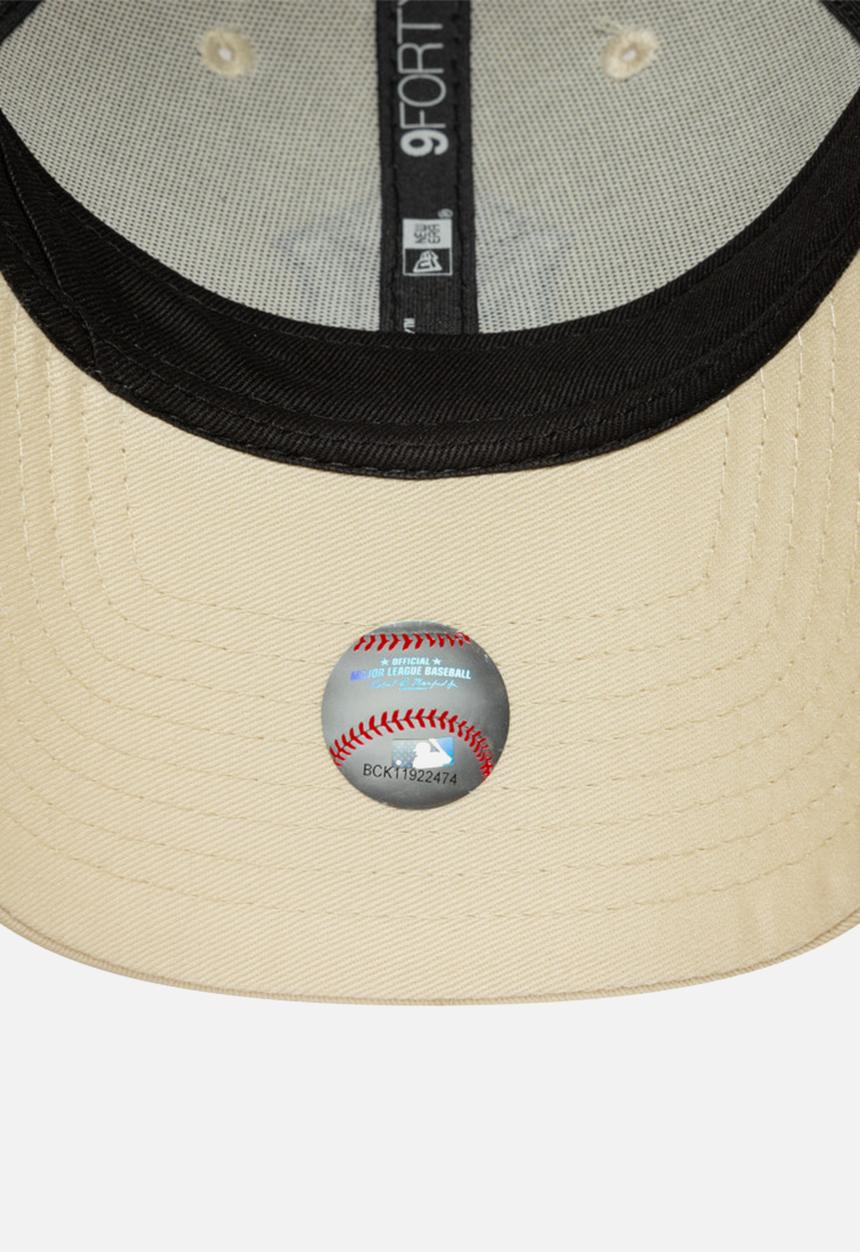 New Era - 940 Team Outline Neyyan - Stone