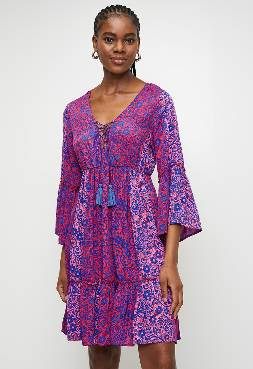 Stella Morgan - V-Neck Tie Cross Neck Tiered Midi Dress Flutter Sleeve - Pink