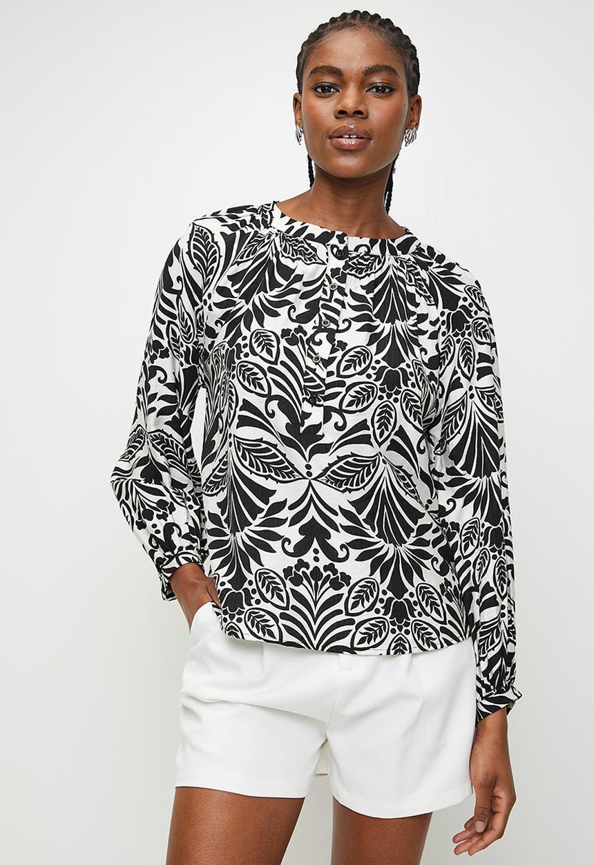 Izabel London - L/S Easy Wearing Wider Neck Blouse With Elastic On Sleeve Hem - Multi Black