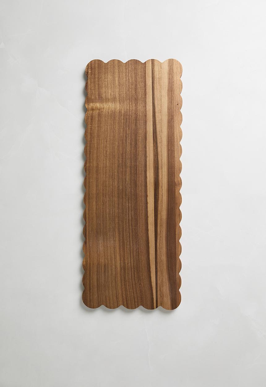 Luigi Bormioli - Home Classix Scalloped Edge Wooden Board 60x24x1.5cm - brown