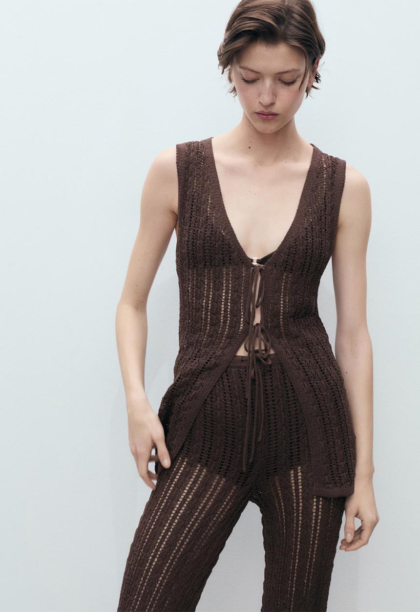 MANGO - Trousers magnolia -  dark brown