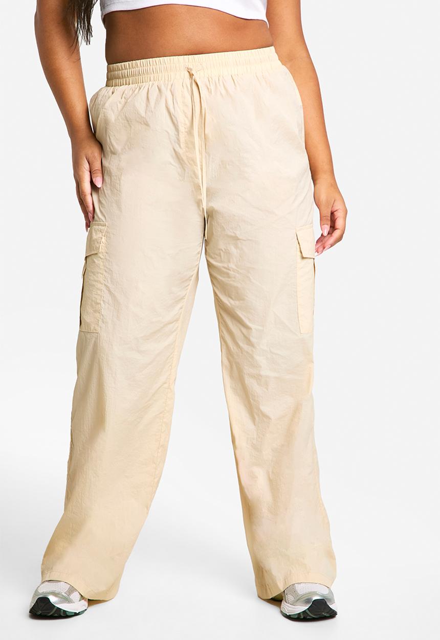 boohoo - Plus woven drawstring waist trouser - stone
