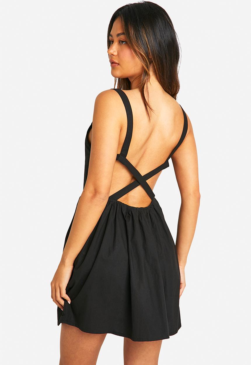 boohoo - Cotton poplin cross back smock dress -  black