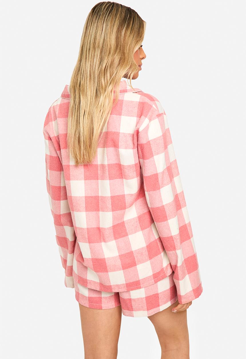 Pink check flannel long sleeve shirt & shorts pyjama set - pink