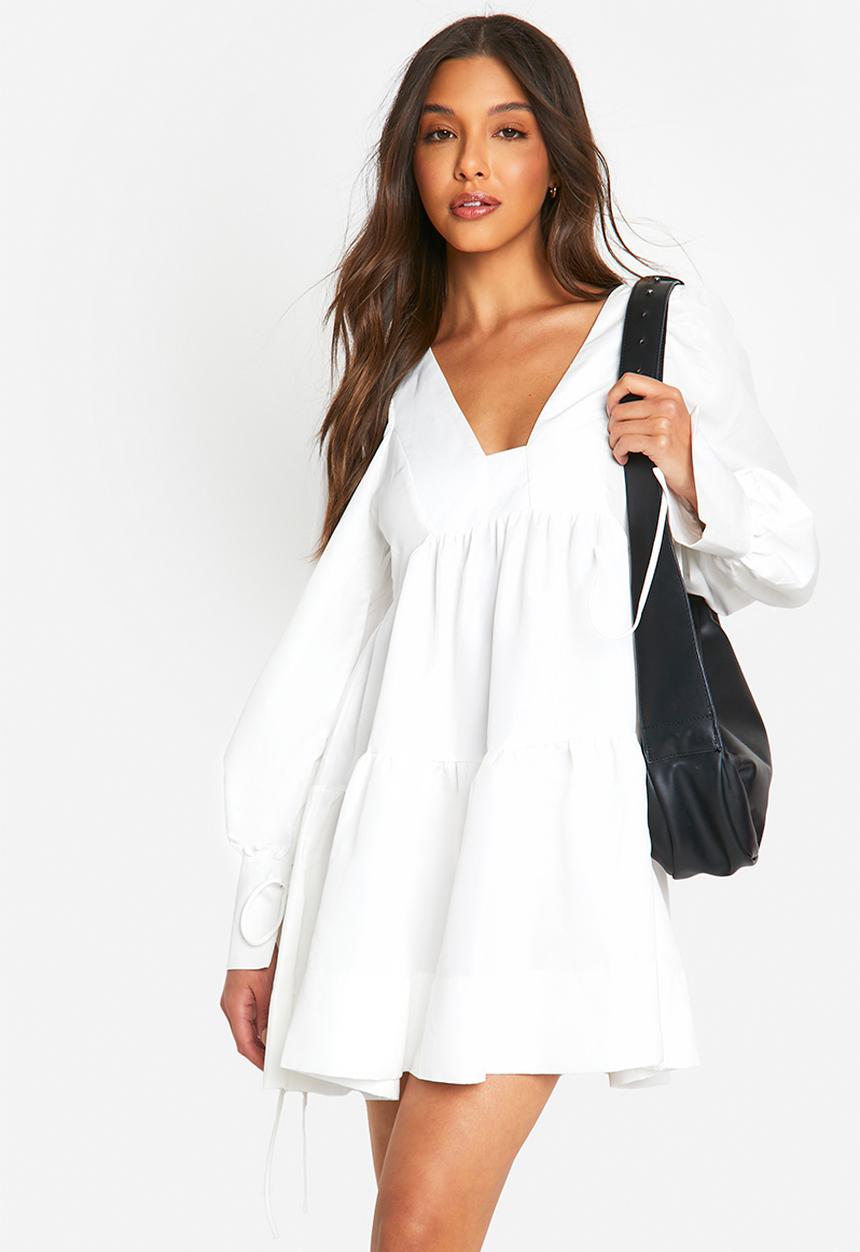 boohoo - Puff sleeve tiered smock dress - white