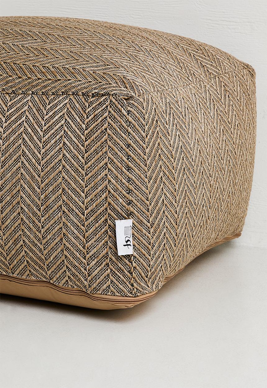 Sixth Floor - Poly pouf - Natural