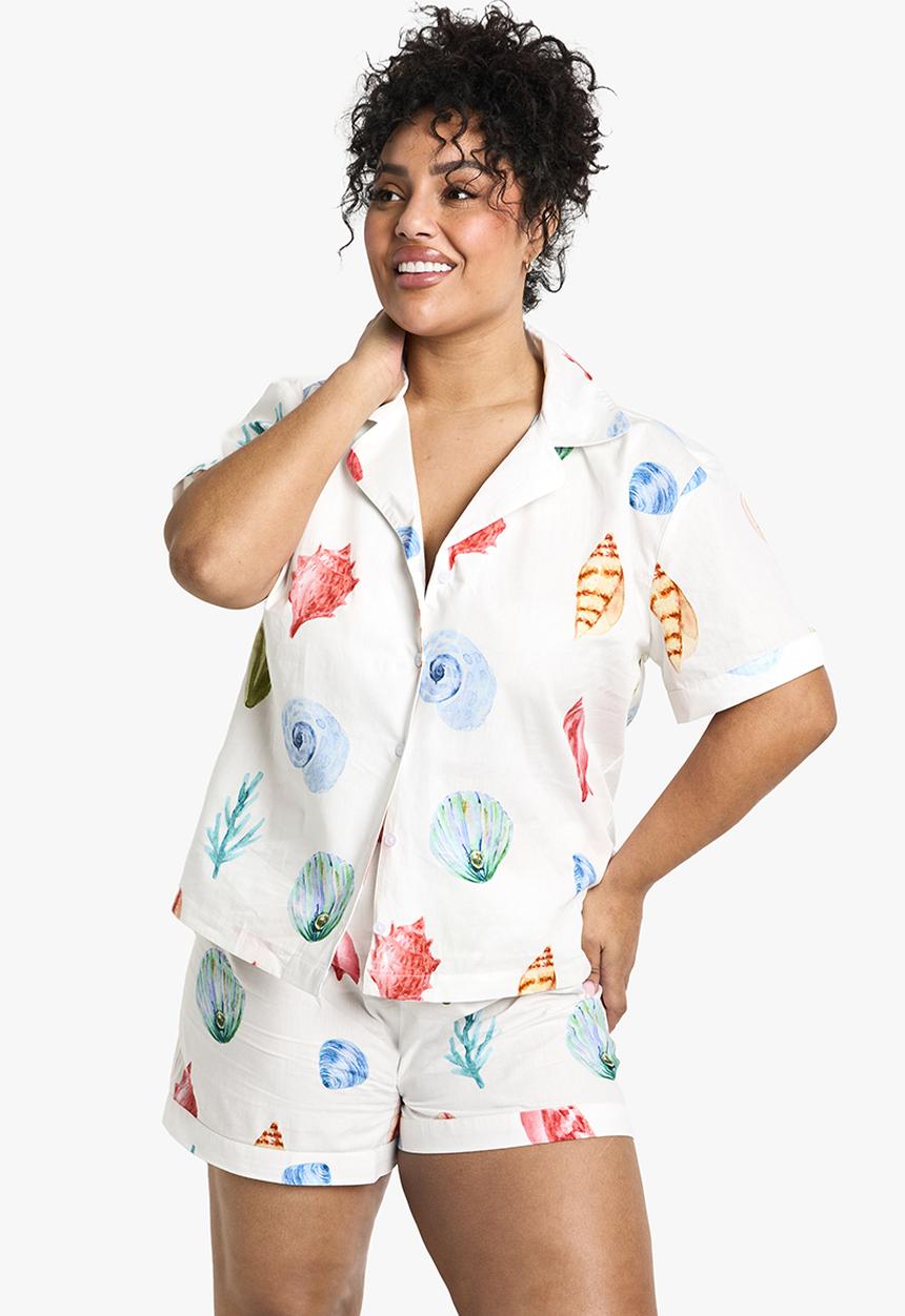 boohoo - Plus shell printed poplin short sleeve pyjama shorts set - multi