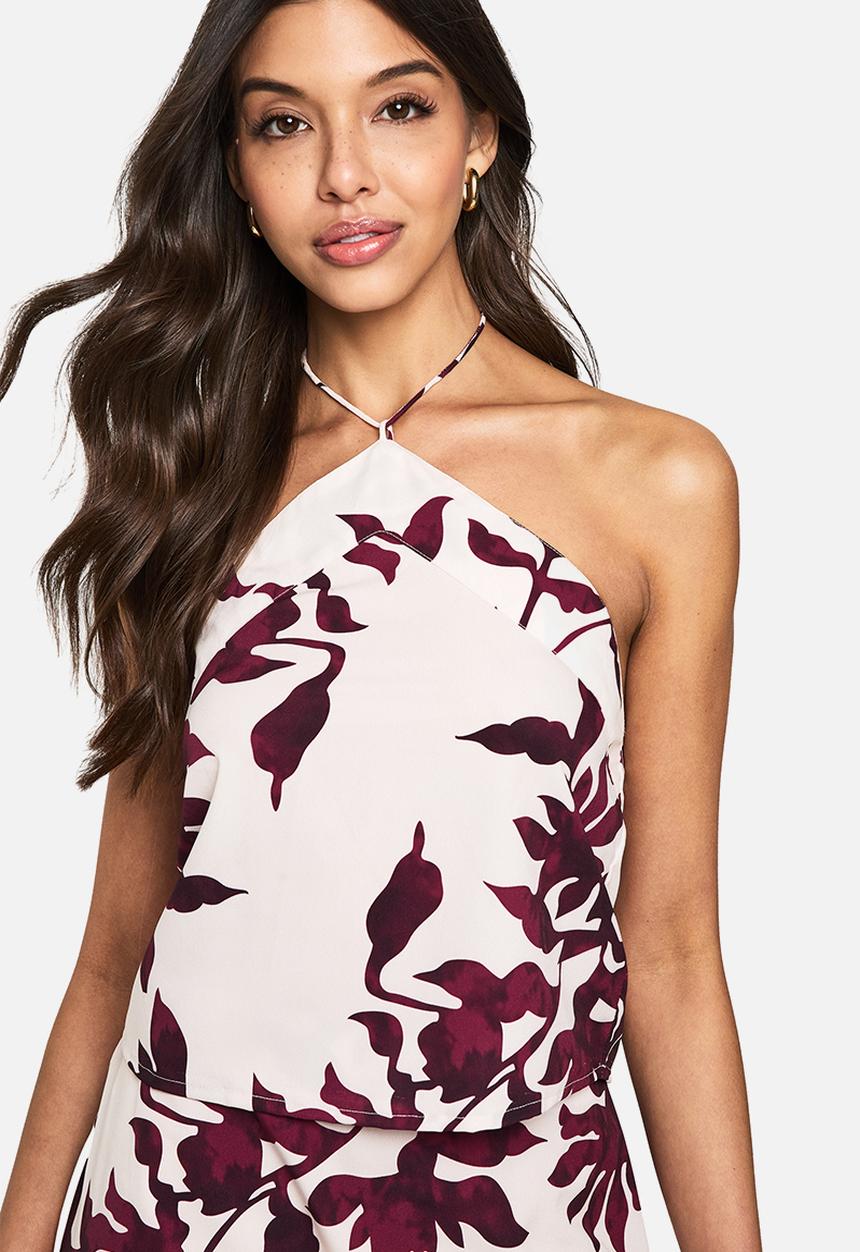 boohoo - Floral basic halterneck woven crop top - purple