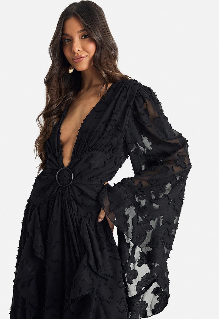boohoo - Textured split cut out maxi dress - black