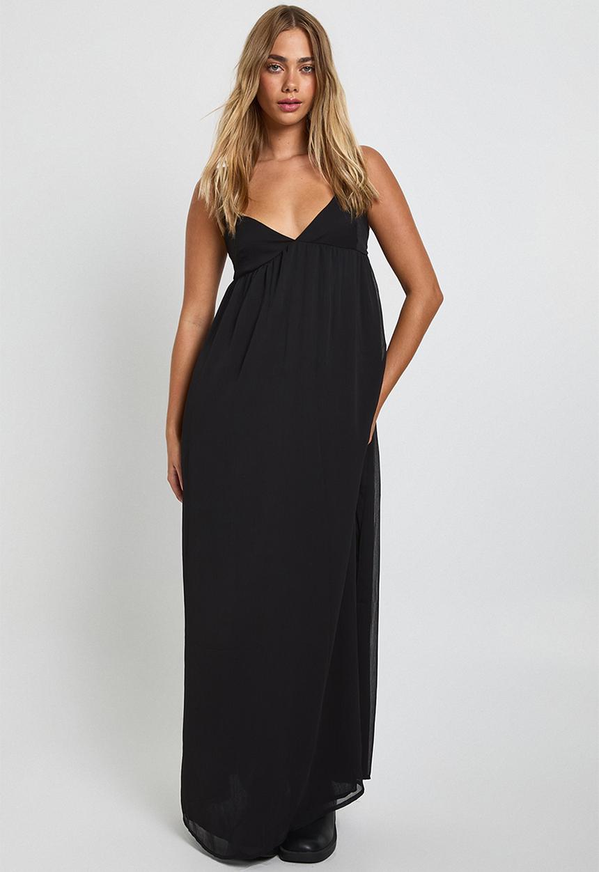 boohoo - Chiffon strappy volume maxi dress - black