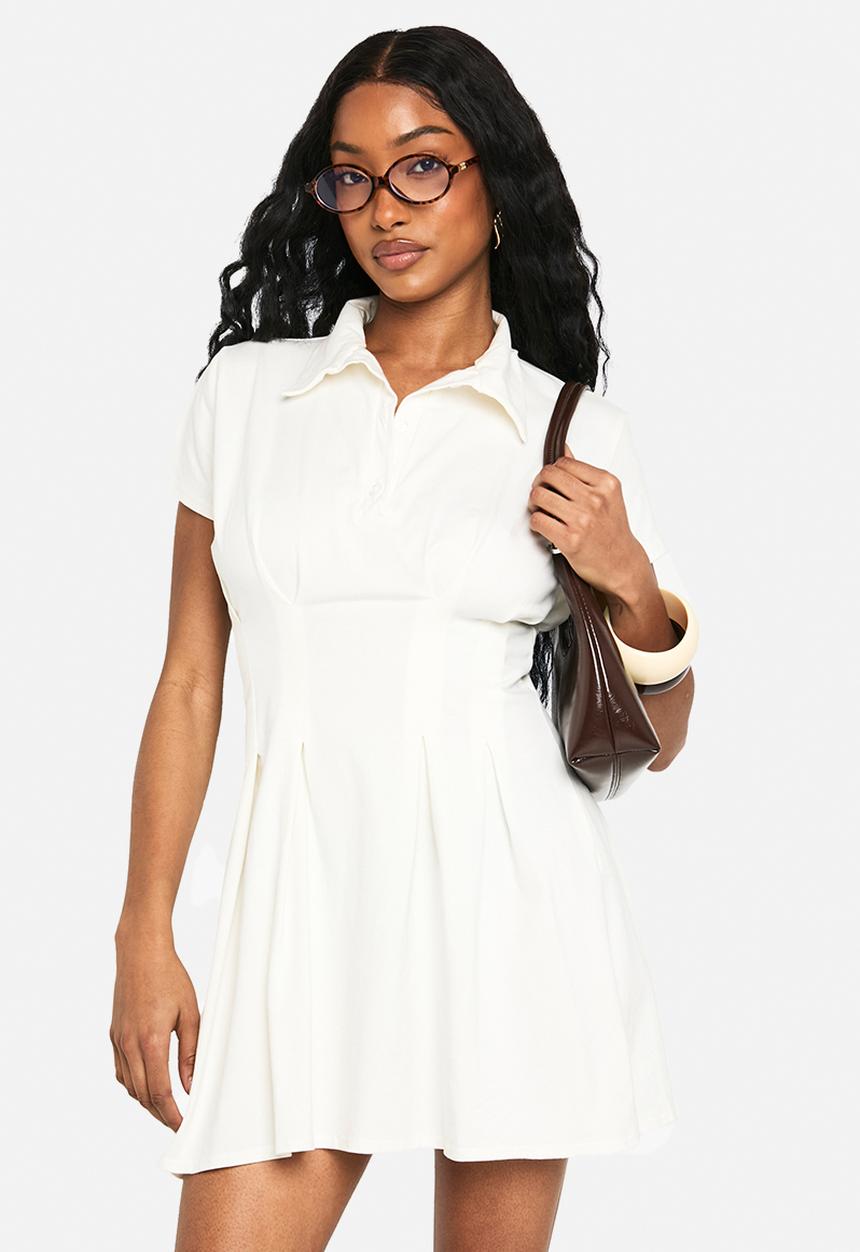 boohoo - Cotton collared pleated mini dress - white