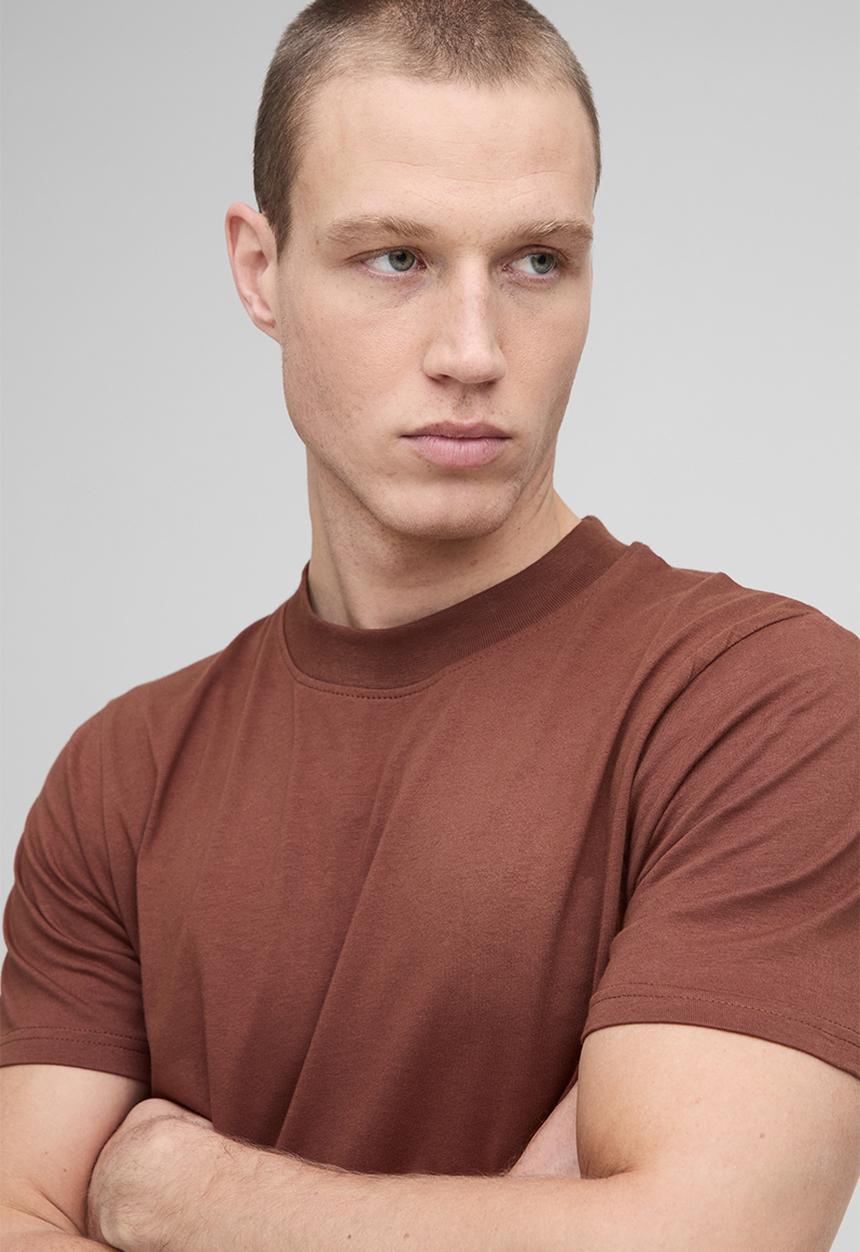 boohooMAN - Basic Slim Fit Crew Neck T-Shirt - Chocolate