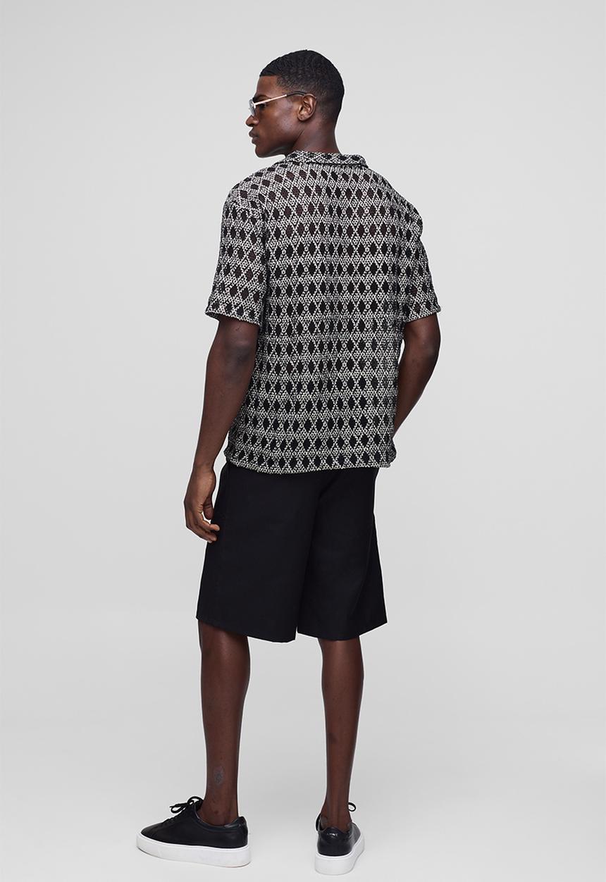 boohooMAN - Oversized Overhead V-Neck Crochet Shirt - Black
