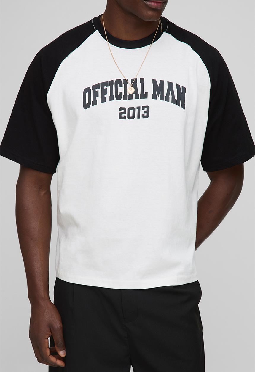 boohooMAN - Oversized Boxy Official Contrast Raglan T-shirt - Ecru