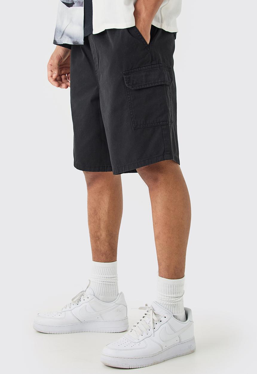 boohooMAN - Relaxed Fit Cargo Shorts - Black