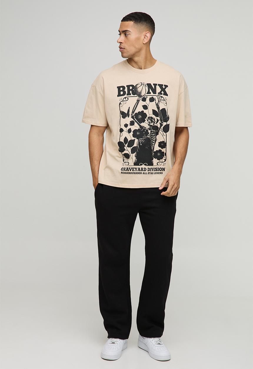 boohooMAN - Oversized Bronx Gothic Floral Print T-shirt - Sand