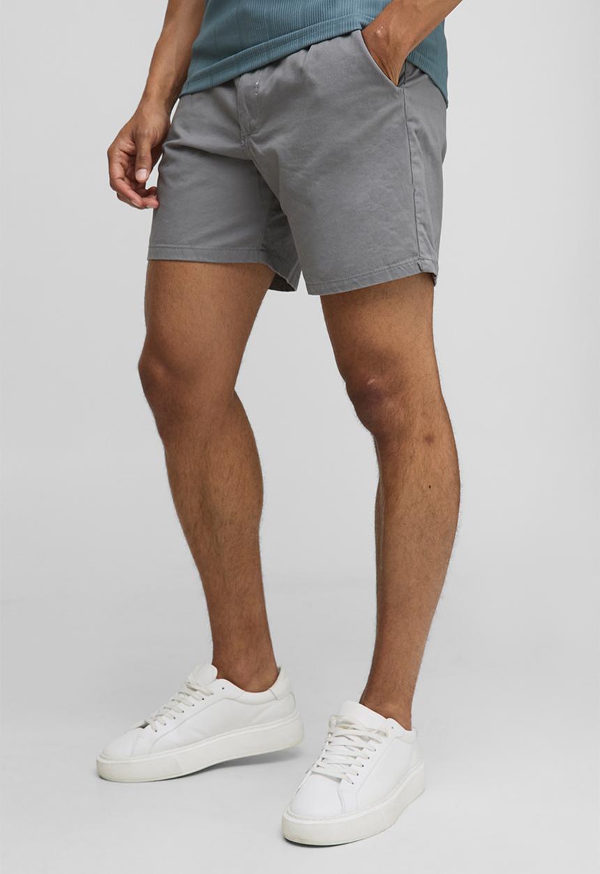boohooMAN - Relaxed Fit Chino Shorts in Grey - Grey