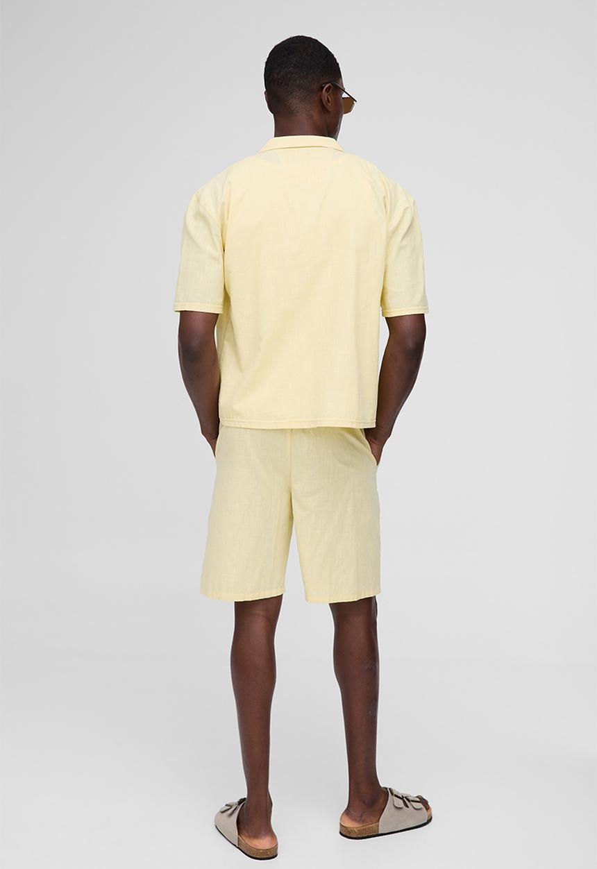 boohooMAN - Oversized Revere Linen Blend Short Sleeve Shirt - Yellow