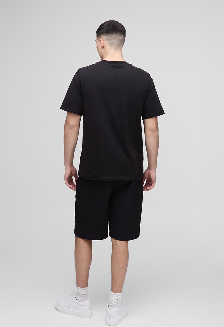 boohooMAN - Elasticated Waist Relaxed Technical Stretch Shorts - black