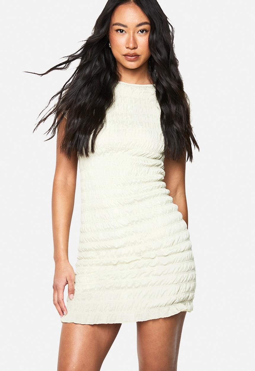 boohoo - Shirred cap sleeve mini dress - yellow