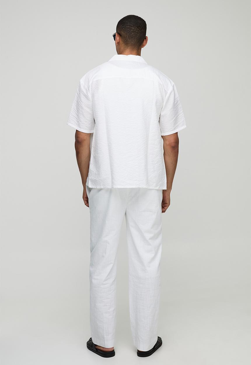 boohooMAN - Oversized Half Sleeve Crinkle Viscose Shirt - White