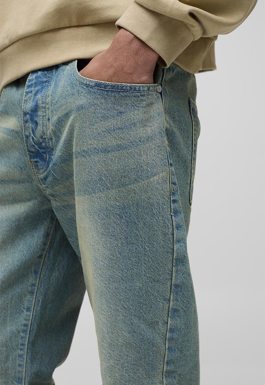 boohooMAN - Relaxed Flared Rigid Washed Jeans - Antique Blue