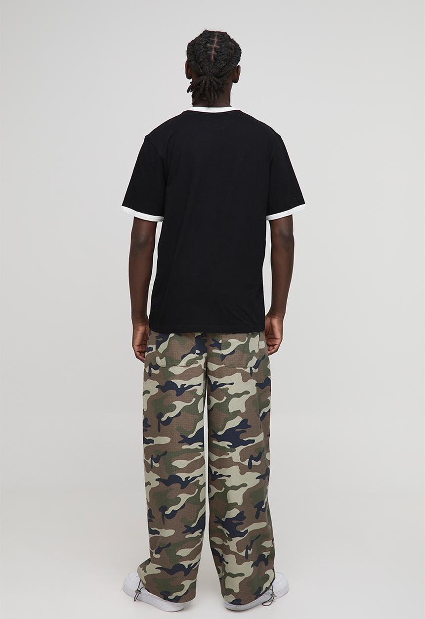 boohooMAN - Regular Fit Pour Homme Ringer T-Shirt - Black