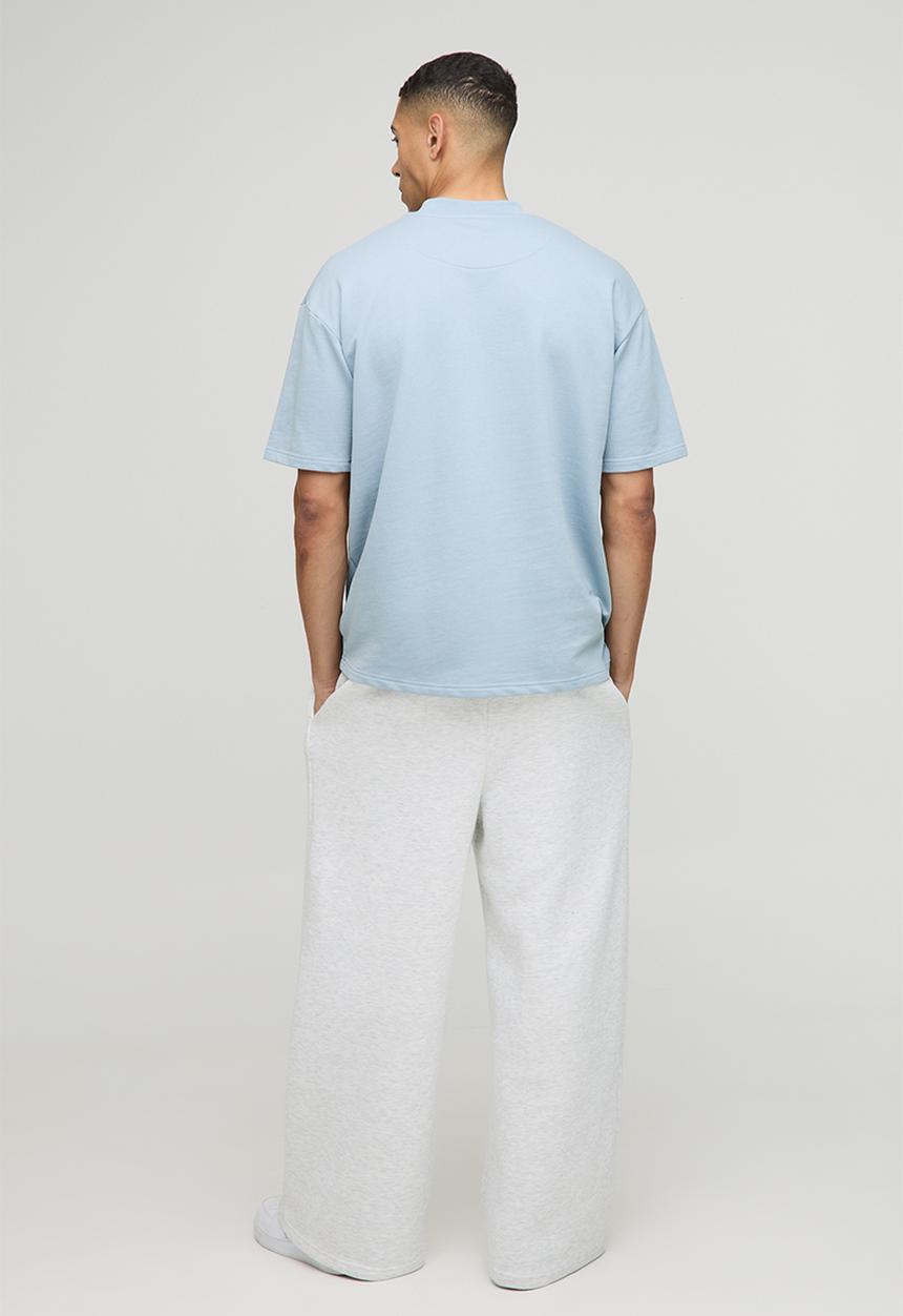 boohooMAN - Oversized Extended Neck BM Signature Heavyweight T-shirt - Powder Blue