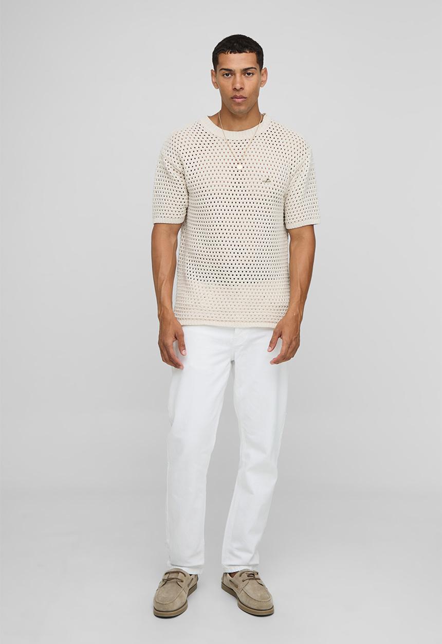 boohooMAN - Tapered Fit Rigid White Jeans - White