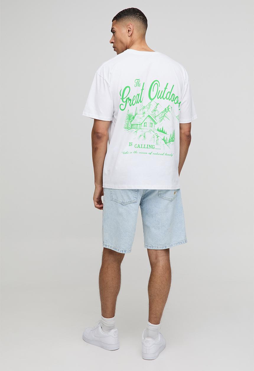 boohooMAN - Oversized The Great Outdoors Landscape Print T-Shirt - White