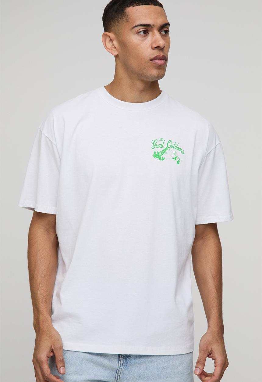 boohooMAN - Oversized The Great Outdoors Landscape Print T-Shirt - White