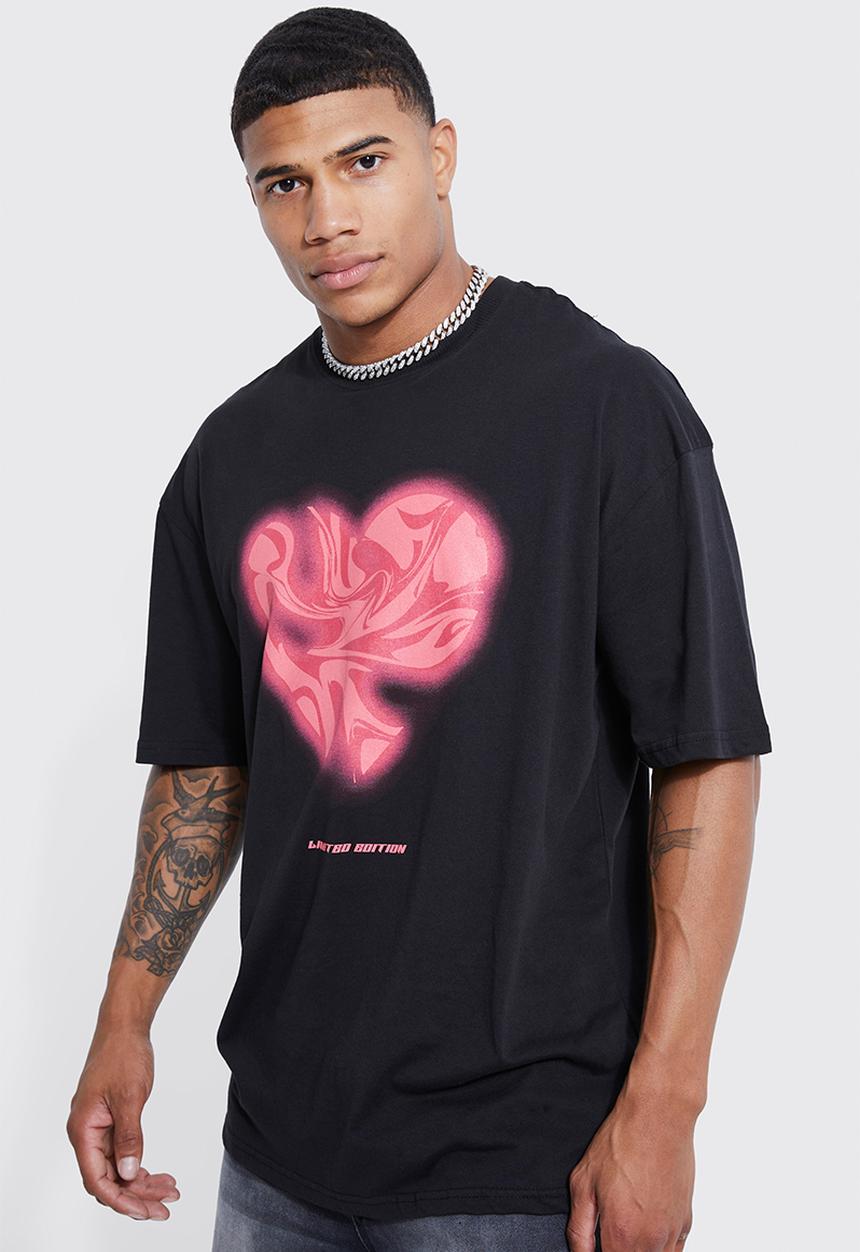 boohooMAN - Oversized Marble Heart Graphic T-shirt - Black