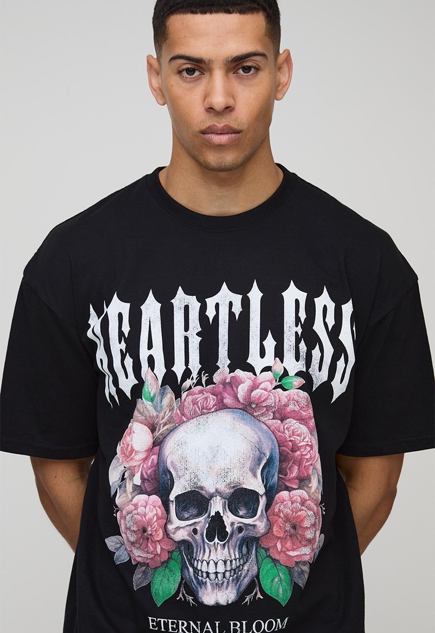 boohooMAN - Oversized Heartless Floral Skull Graphic T-Shirt - Black