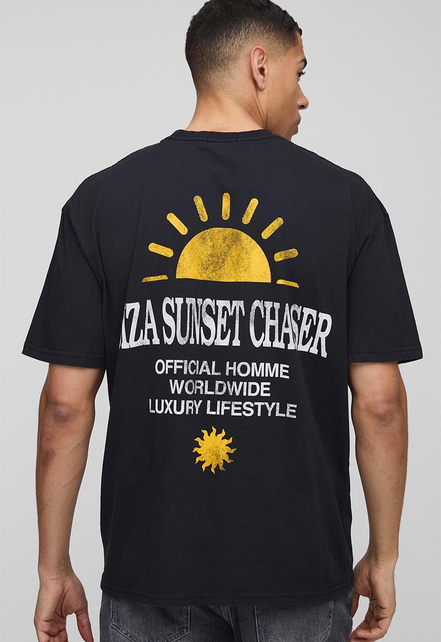 boohooMAN - Oversized Ibiza Sunset Chaser Graphic T-Shirt - Black