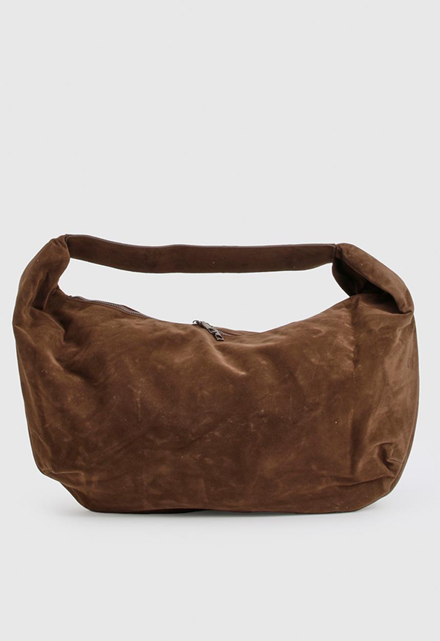 boohoo - Faux Suede Slouchy Shoulder Bag - Chocolate