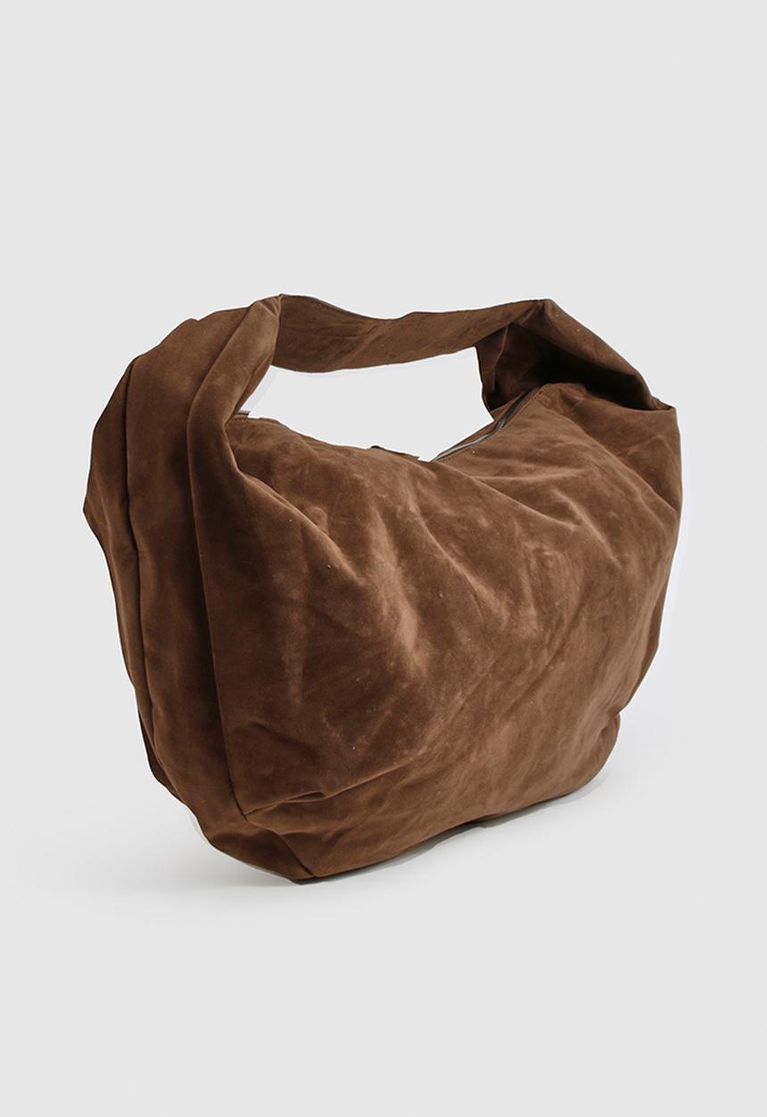 boohoo - Faux Suede Slouchy Shoulder Bag - Chocolate