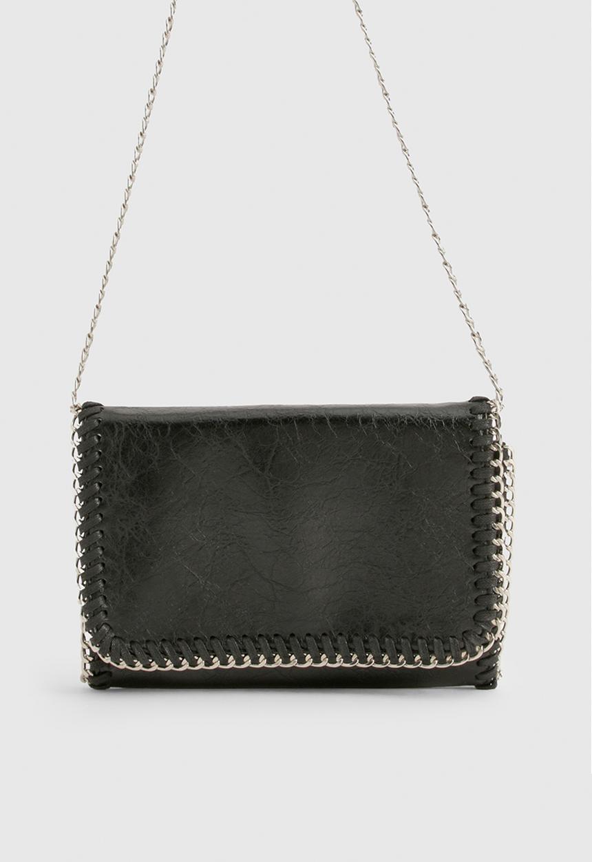 boohoo - Distressed PU Chain Cross Body Bag - Black