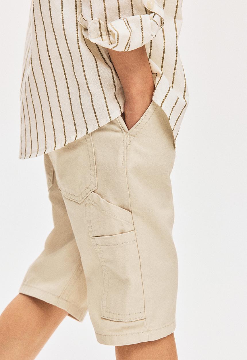 H&M - Carpenter shorts - light beige
