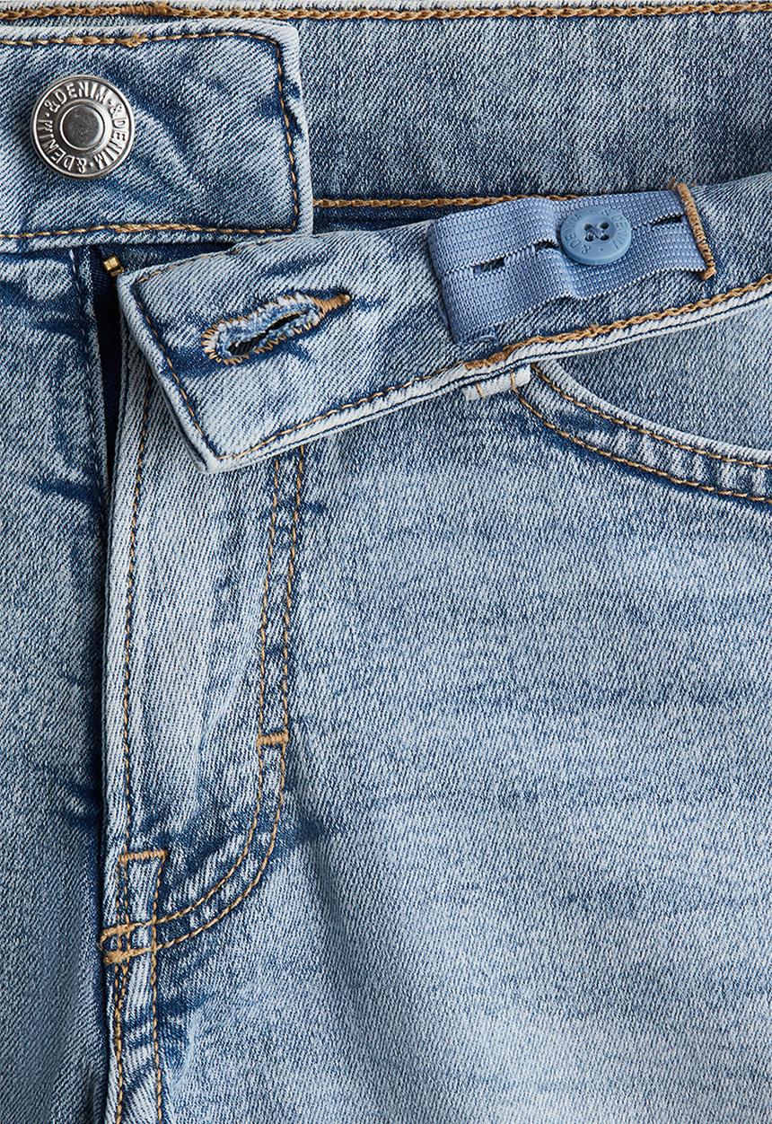 H&M - Denim shorts - light denim blue